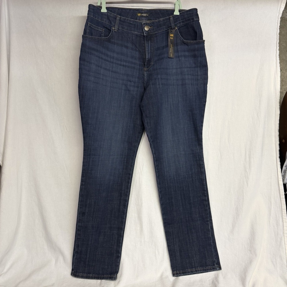 Lee Women's Blue Relaxed Fit Straight Leg Mid Rise Jeans Plus Sz 16/18 - Picture 4 of 13